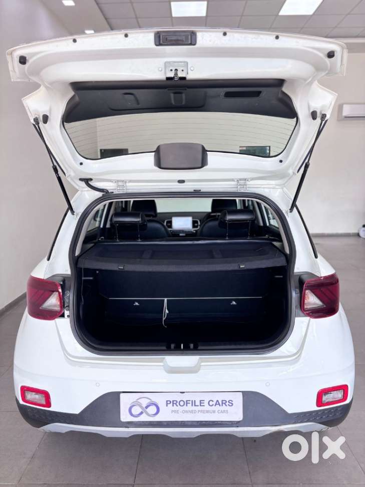 Hyundai Venue Sx Plus Turbo Dct, 2021, Petrol