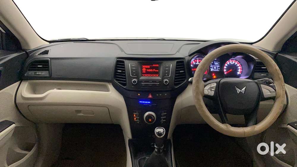 Mahindra Xuv300 W6, 2023, Petrol