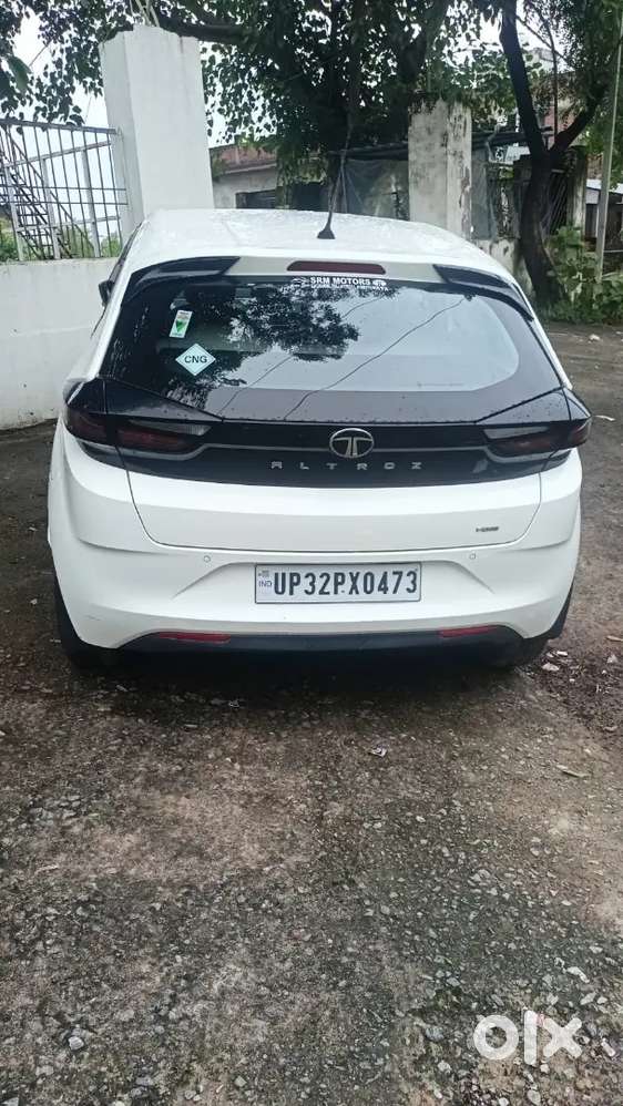 Tata Altroz Xm Plus 2024
