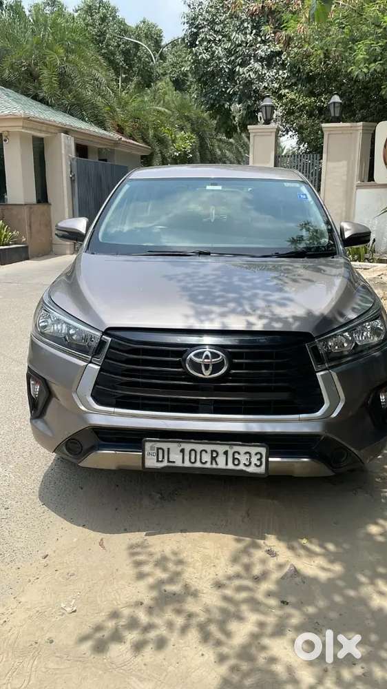 Toyota Innova Crysta 2022 डीज़ल Auto