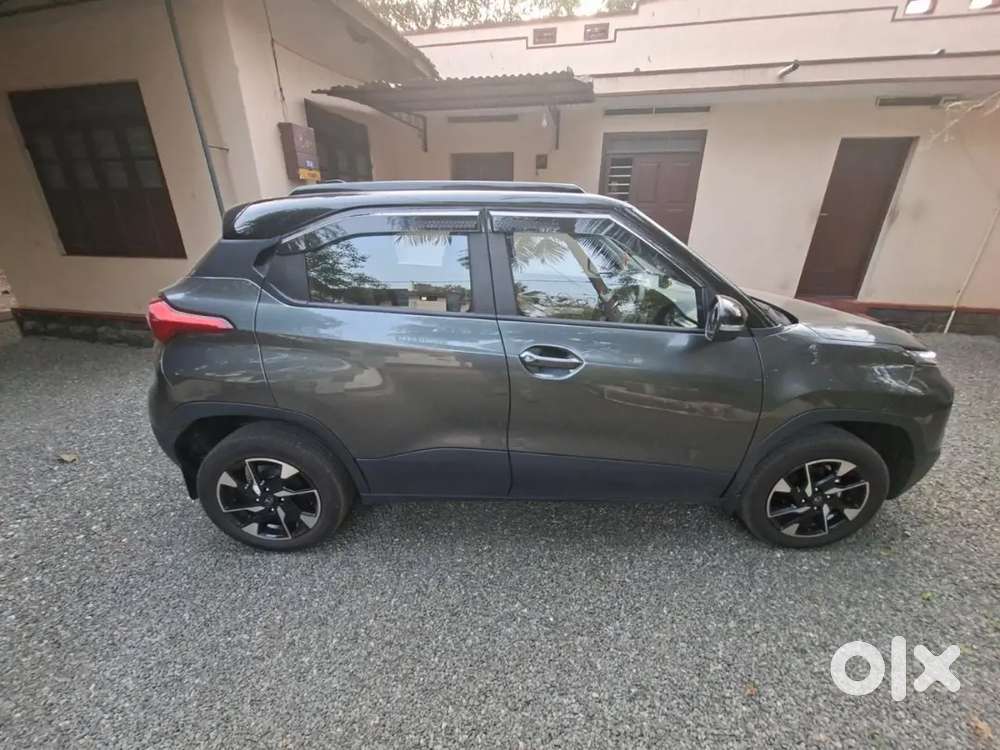 Tata Punch 1.2 Revotron 2025