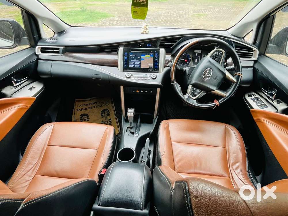 Toyota Innova Crysta 2.8z Automatic, 2017, Diesel