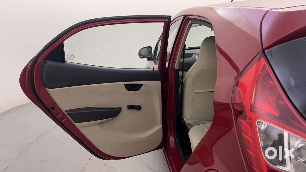 Hyundai Eon Magna +, 2015, Petrol