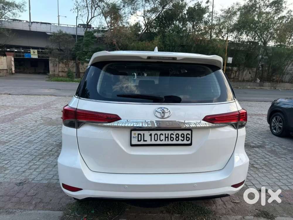 Toyota Fortuner 4x2 At 2.8 Diesel, 2017, Diesel