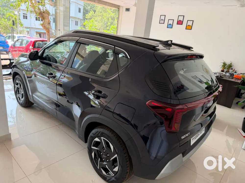 Kia Sonet 2026 Petrol 2500 Km Driven