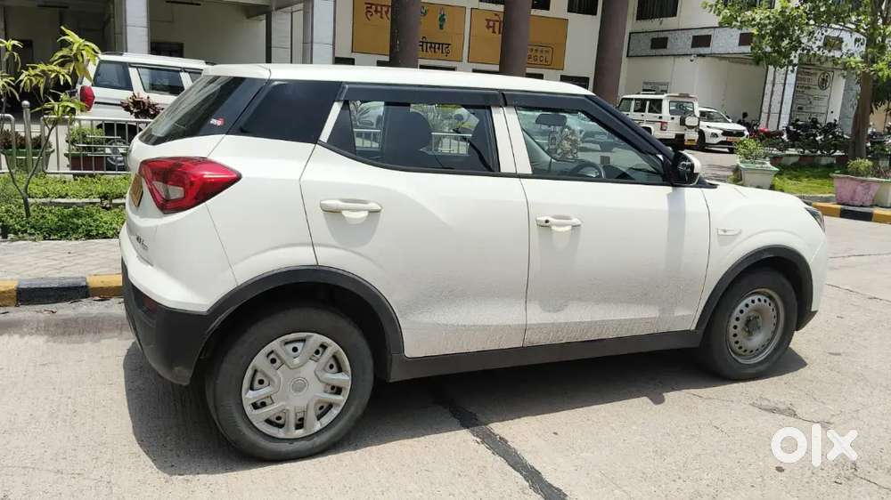 Mahindra Xuv300base