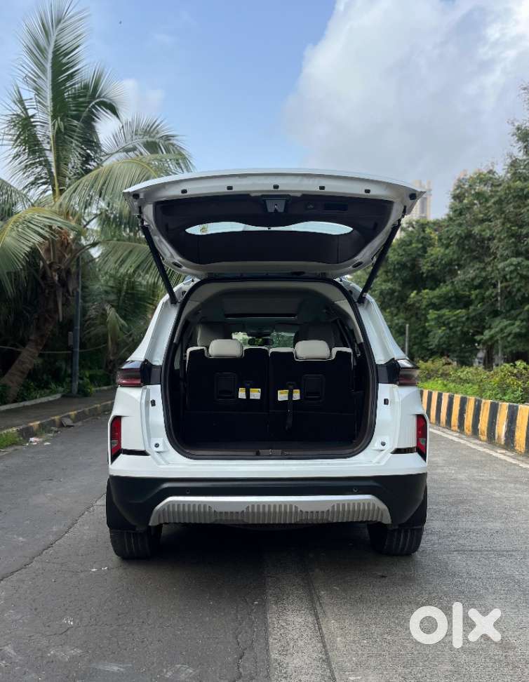 Tata Safari Accomplished Plus Dual Tone, 2025, Diesel