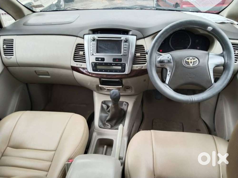 Toyota Innova 2.5 V 7 Str, 2014, Diesel