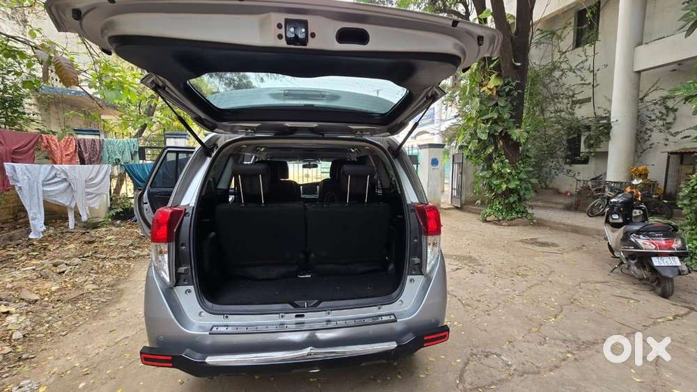 Toyota Innova Crysta 2025 Diesel Manual