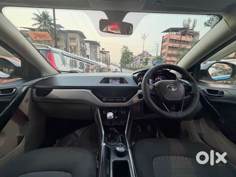 Tata Nexon 1.2 Revotron Xm (s), 2018, Petrol