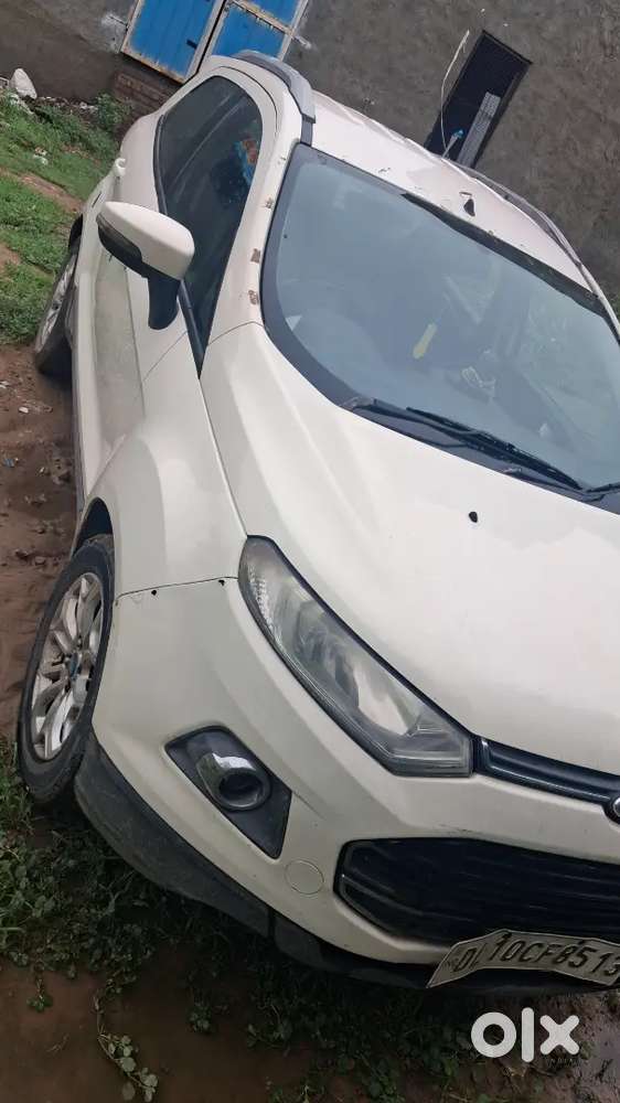 Ford Escort Sport E 2015 Petrol