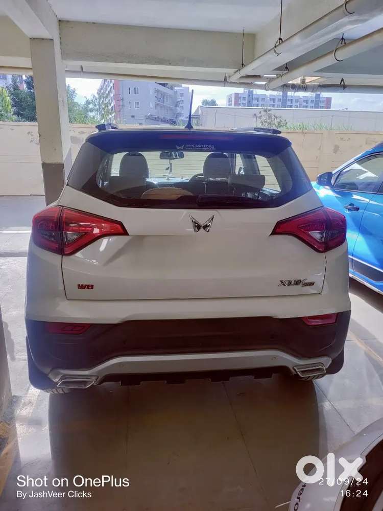 Mahindra Xuv300 Turbosport 2023 Petrol 20000 Km Driven
