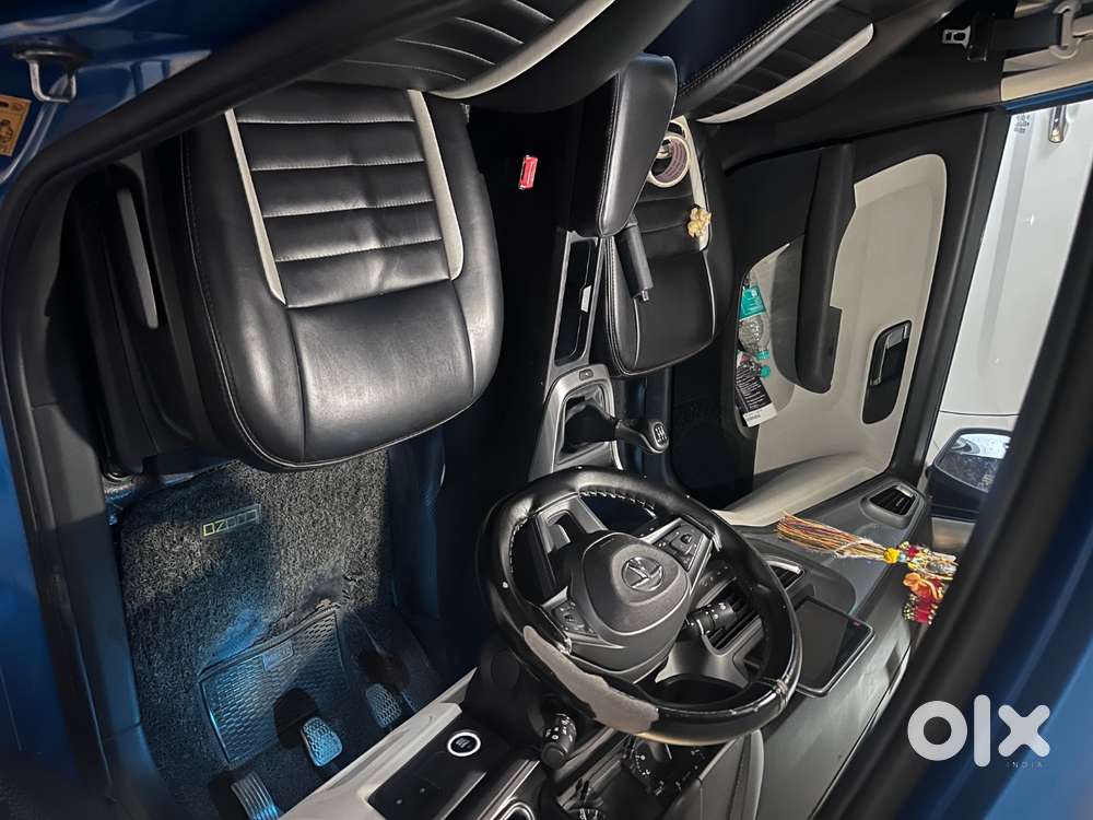 Harbour Blue Altroz, Single Drive