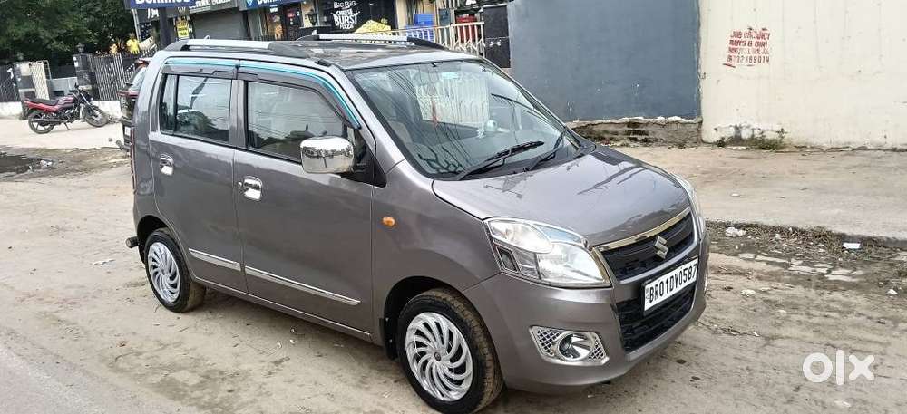 Maruti Suzuki Wagon R Vxi 1.0, 2018, Petrol