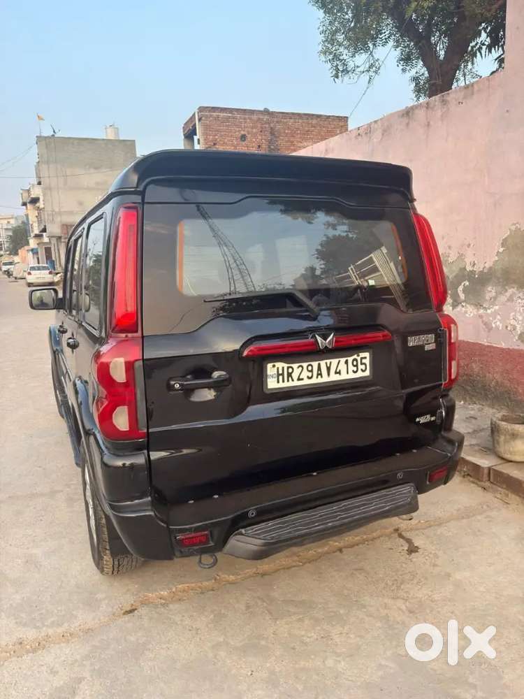 Mahindra Scorpio Classic 2019