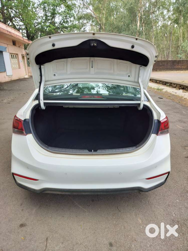 Hyundai Verna 2015-2016 1.6 Vtvt Sx, 2019, Petrol
