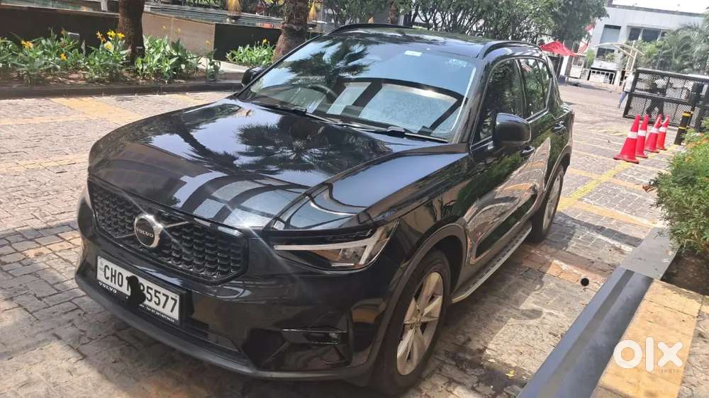 Volvo Xc40 Showroom Condition  Only 2150 Kms Run