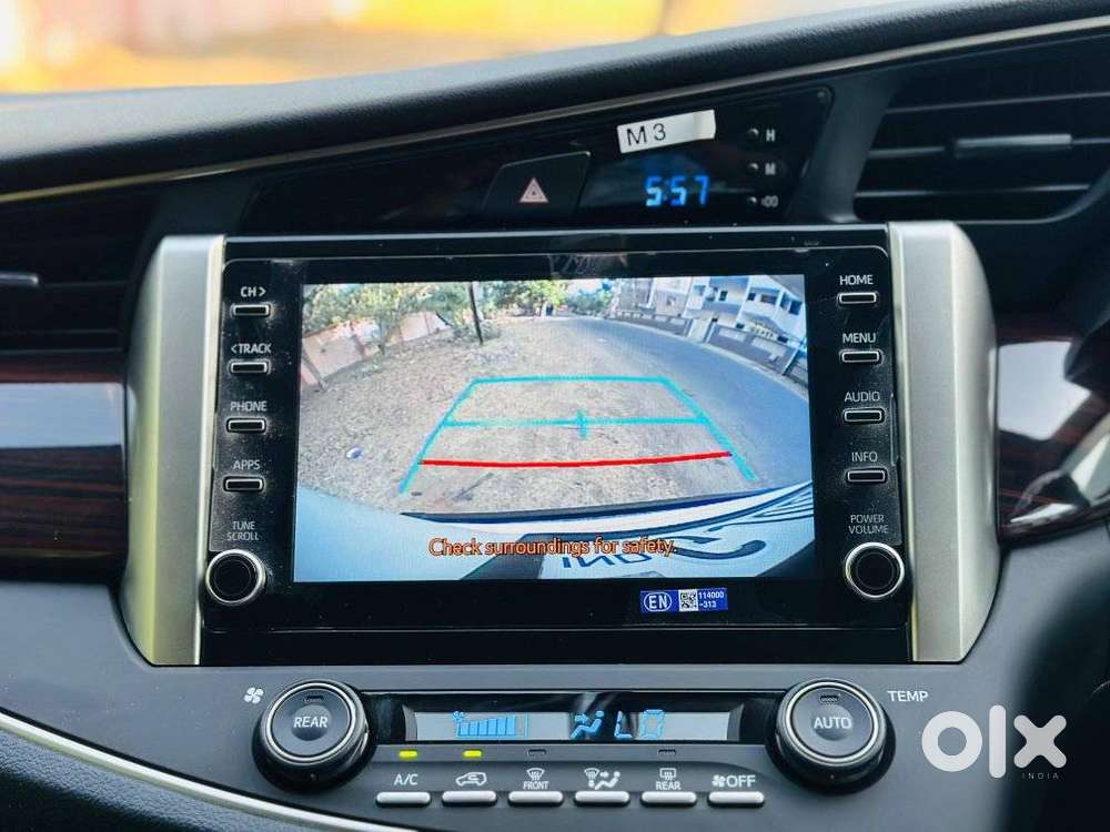 Toyota Innova Crysta [2020-ongoing] 2.4 Zx 7 Str, 2025, Diesel