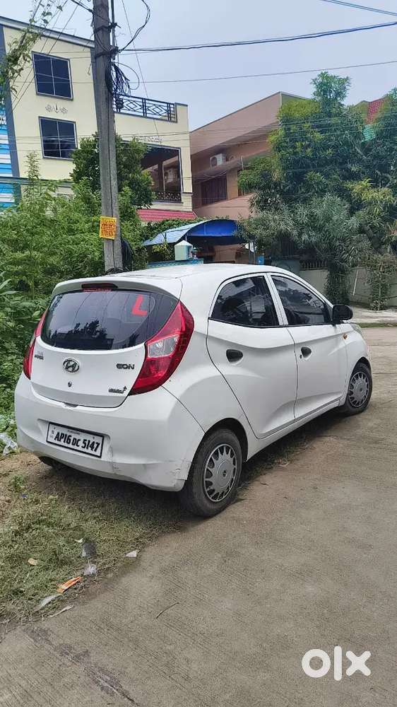 Hyundai Eon D-lite + 2015 Smooth Engine