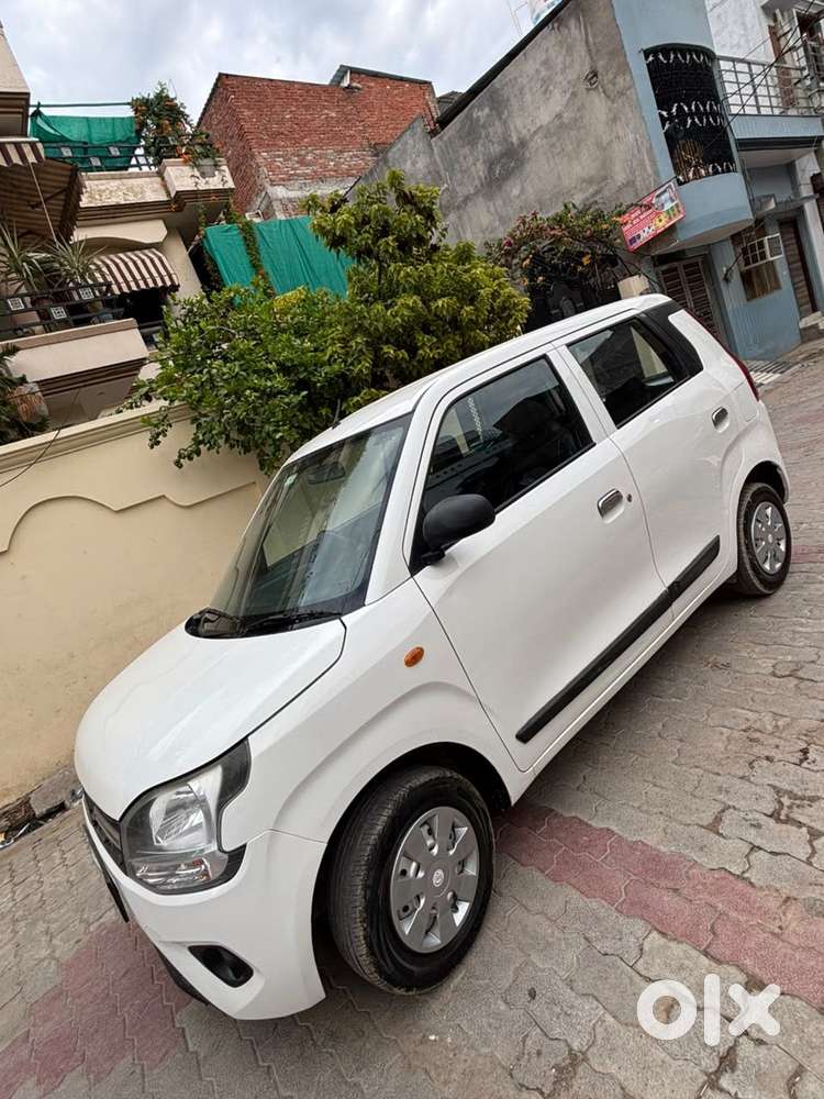 Maruti Suzuki Wagon R Lxi, 2022, Petrol