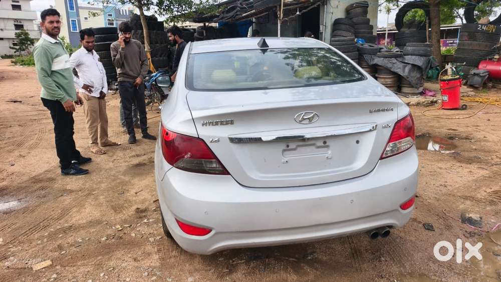 Hyundai New Verna 2012 Diesel 132000 Km Driven