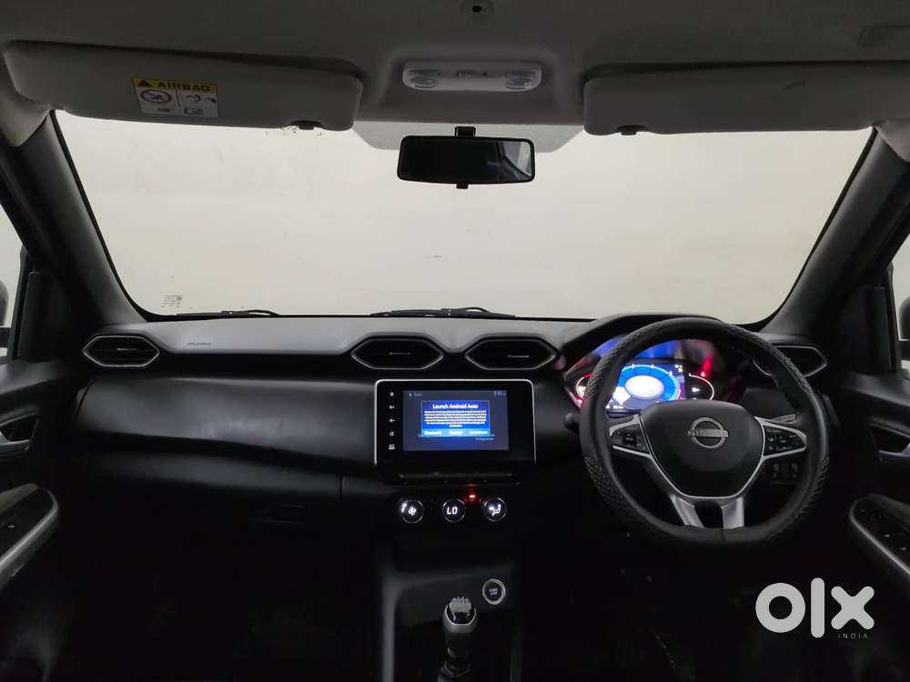 Nissan Magnite 1.0 Xv Premium, 2023, Petrol