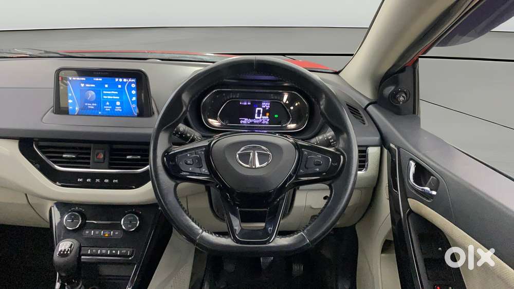 Tata Nexon 1.2 Revotron Xz Plus Premium, 2021, Petrol
