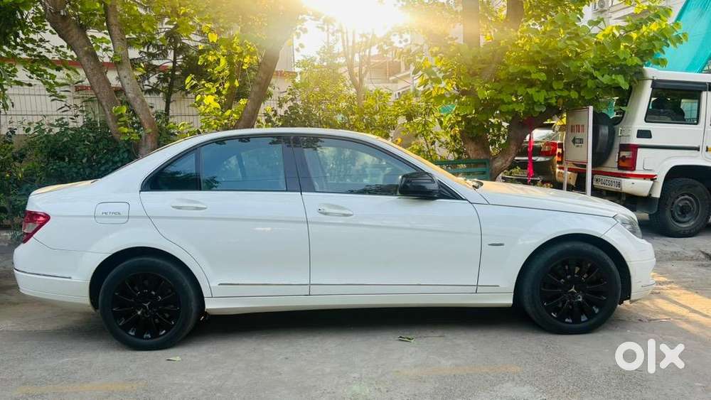 Mercedes-benz C200 Automatic