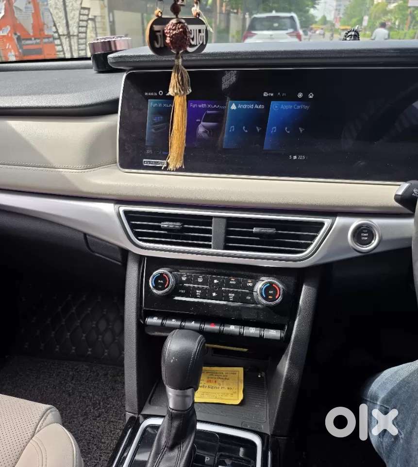 Mahindra Xuv700 2.2 Ax 7 Diesel At Luxury Pack Str, 2023, Diesel