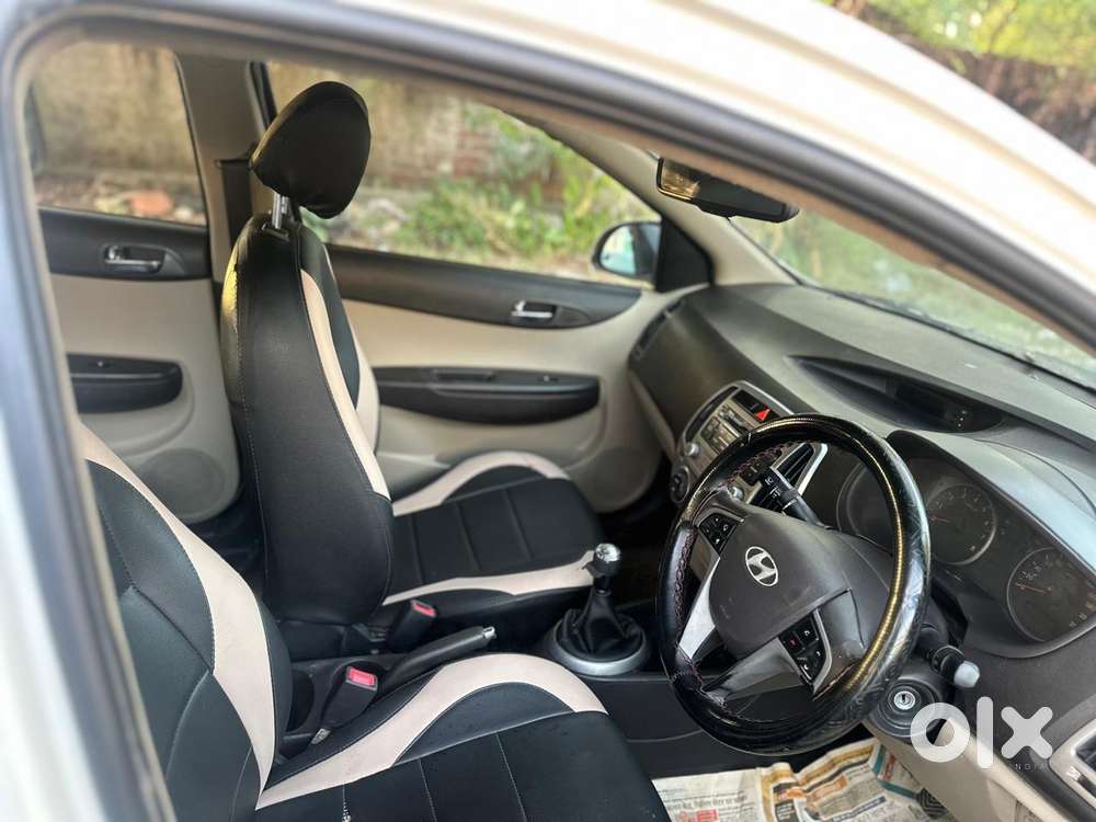 Hyundai I20 Sportz 1.2 Bs-iv, 2013, Diesel