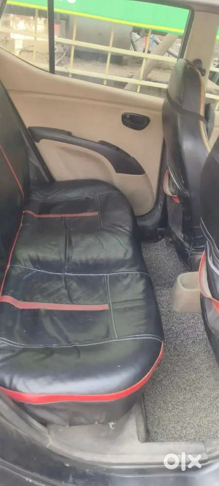 Hyundai I10 Magna 2010 Car Petrol Cng