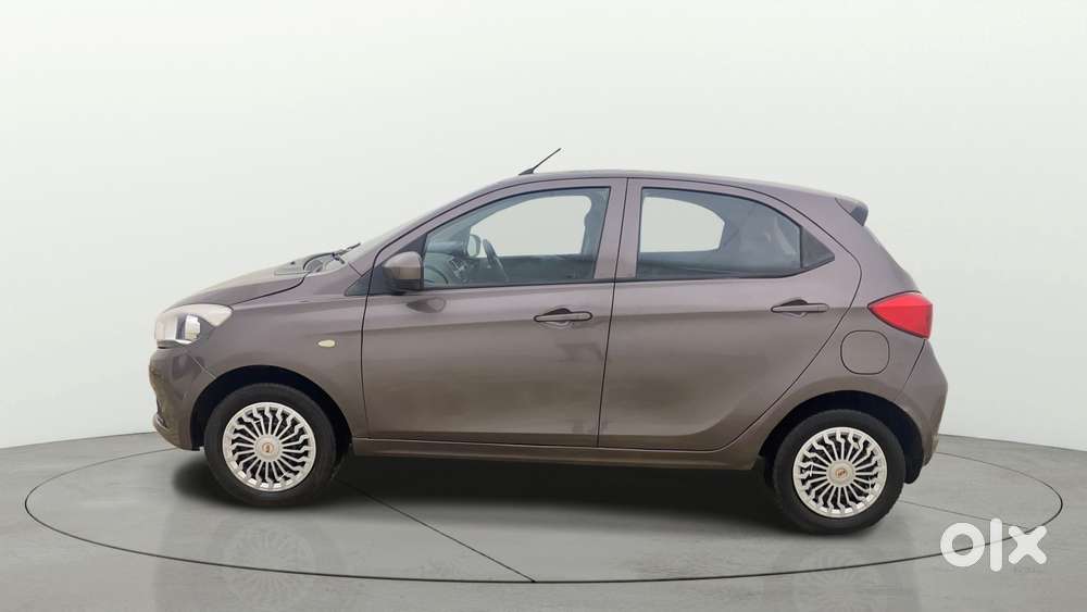 Tata Tiago 1.2 Revotron Xt, 2017, Petrol
