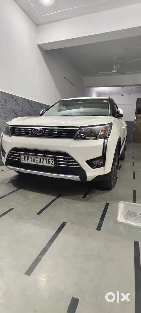 Mahindra Xuv300 2022 Petrol Well Maintained