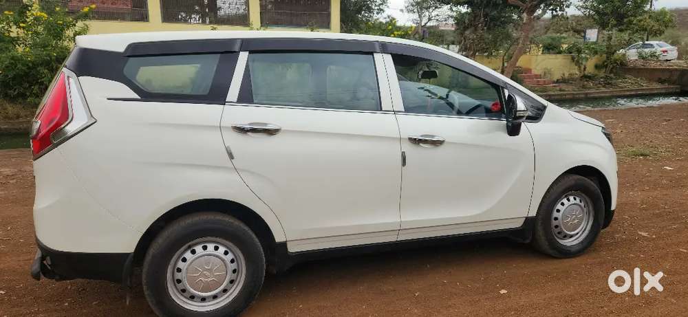 Mahindra Marazzo 2021 Diesel 142000 Km Driven