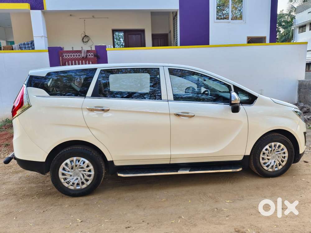 Mahindra Marazzo, 2019, Diesel