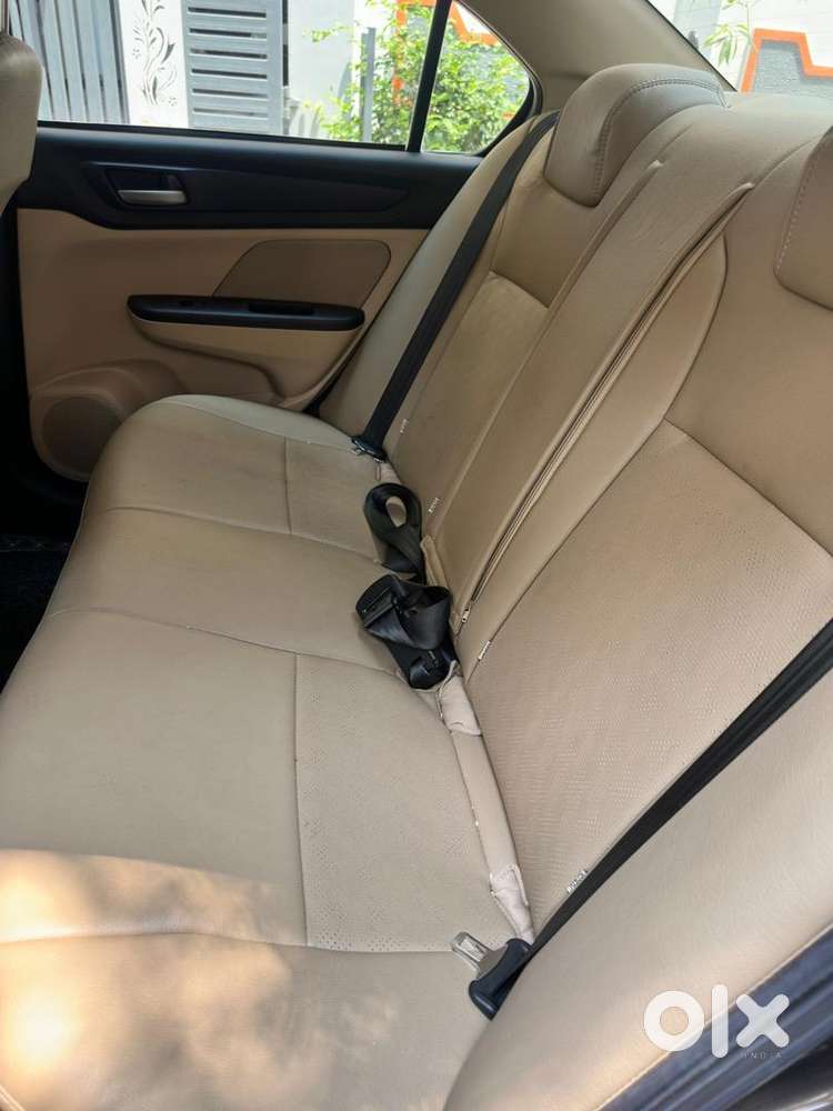 Honda Amaze 2023 Petrol 9500 Km Driven