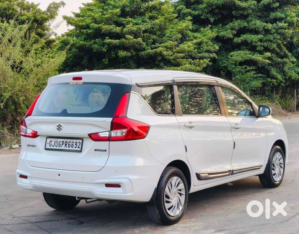 Maruti Suzuki Ertiga Vxi Shvs, 2024, Petrol