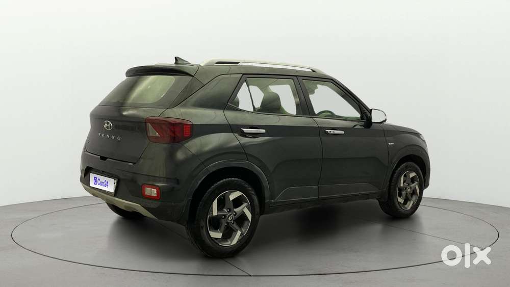 Hyundai Venue Sx Plus Turbo Dct, 2020, Petrol