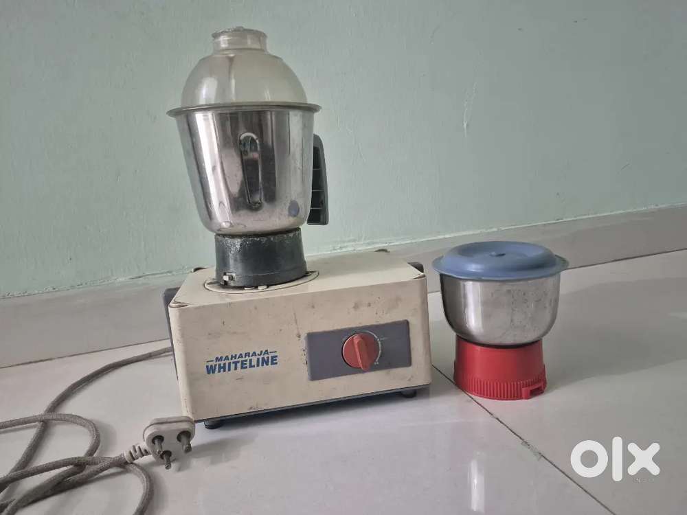 Maharaja Whiteline Mixer Grinder (2 Jars)