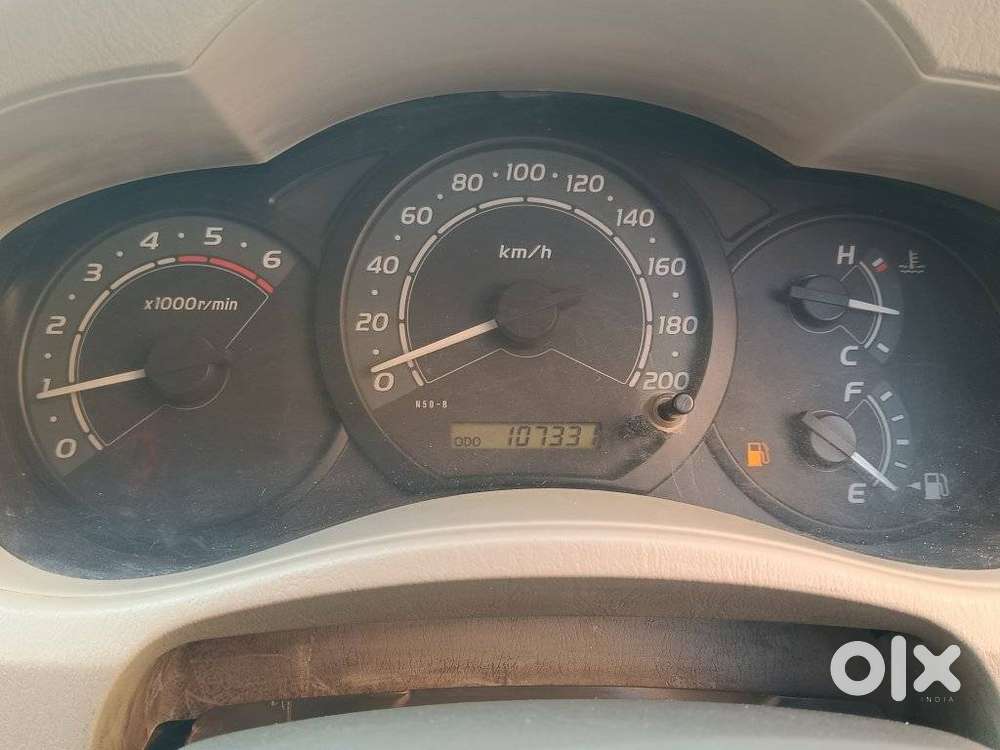 Toyota Innova 2.5 Gx 7 Str Bs-iii, 2009, Diesel