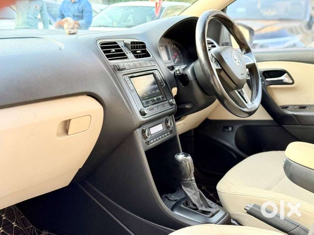 Skoda Rapid 1.0 Style At, 2020, Diesel