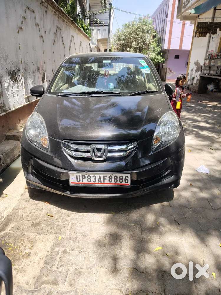 Honda Amaze 2015 Petrol Well Maintained
