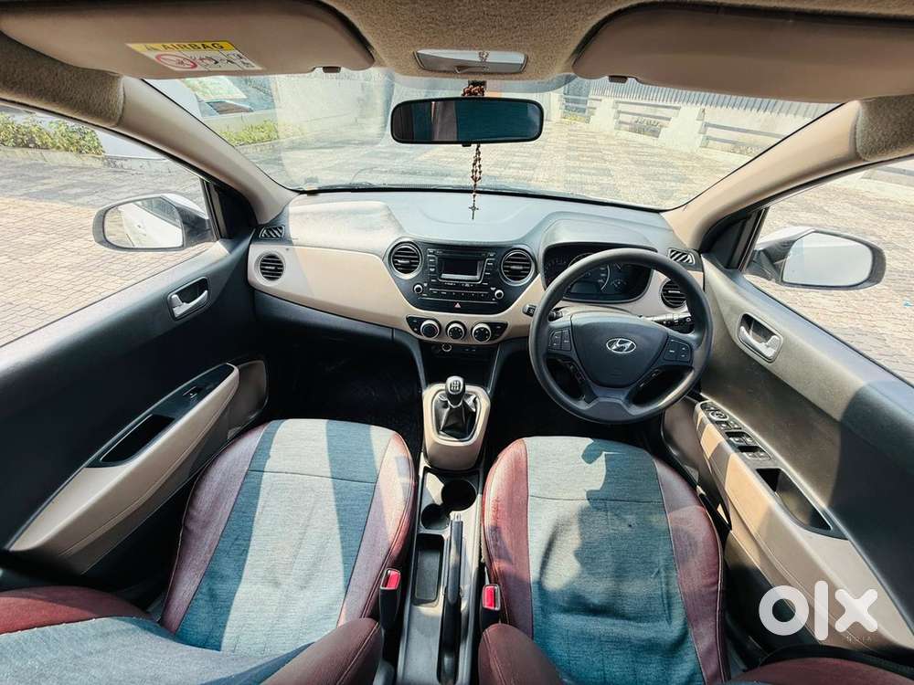 Hyundai I10 Sportz Petrol 2nd 2016