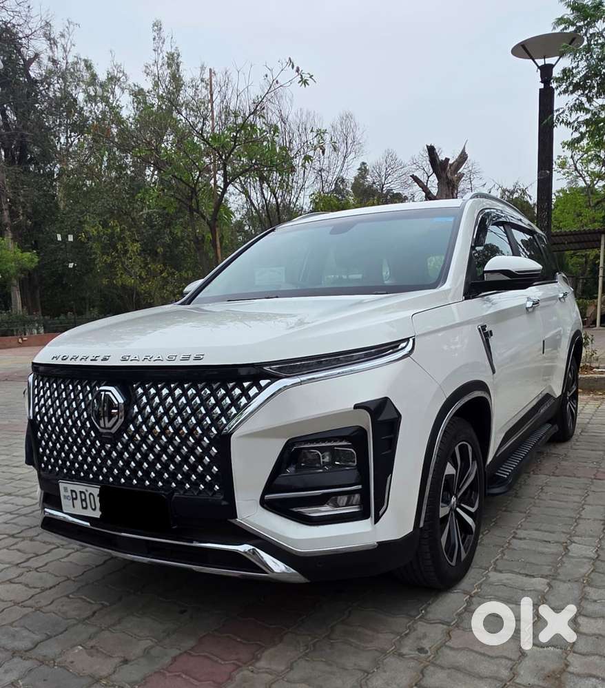 Mg Hector Plus, 2023, Petrol