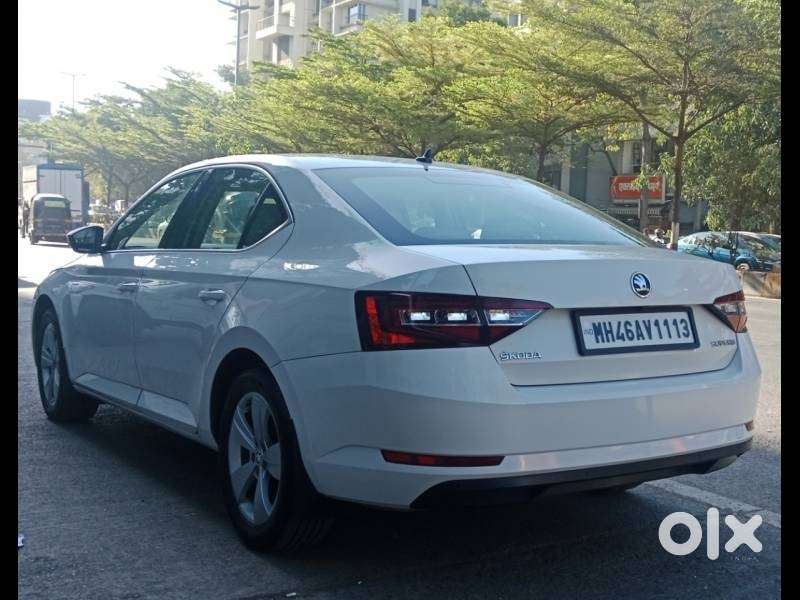 Skoda Superb [2014-2016] 1.8 Style Tsi At, 2016, Petrol