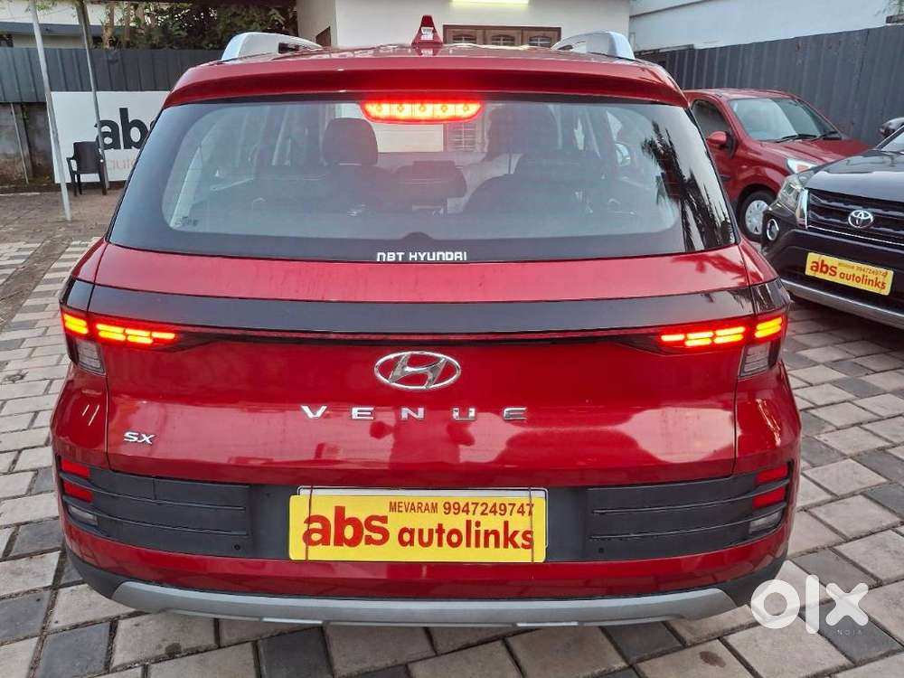 Hyundai Venue Sx, 2024, Petrol