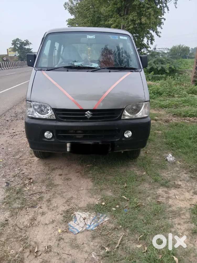 Maruti Suzuki Eeco 7-seater Ac 2016