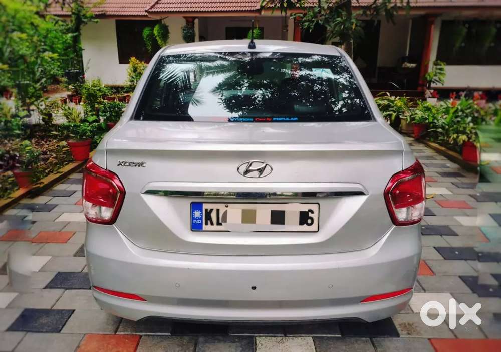 Hyundai Xcent 2015 Petrol  Manual  Single Owner  50,000 Km