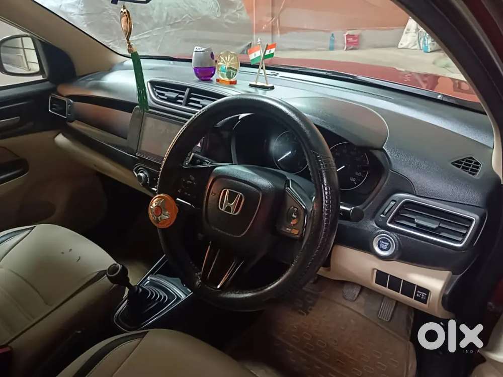 Honda Amaze 2nd Gen 2018 Petrol 52000 Km Driven