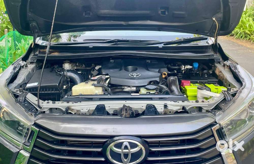 Toyota Innova Crysta